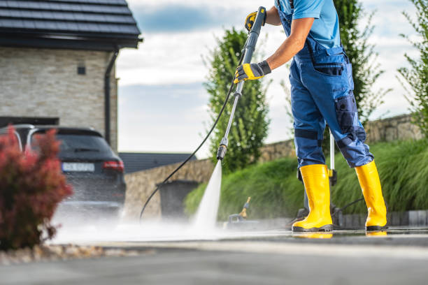 Best Patio and Deck Pressure Washing  in Independence, KS